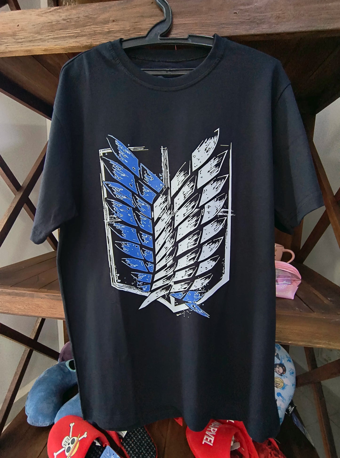 Camiseta Attack on Titan – Asas da Liberdade (Shingeki no Kyojin)