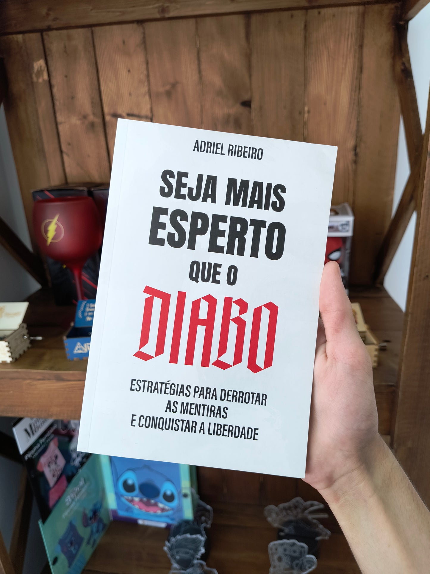 Livro cristão: Seja Mais Esperto Que O Diabo - Adriel Ribeiro