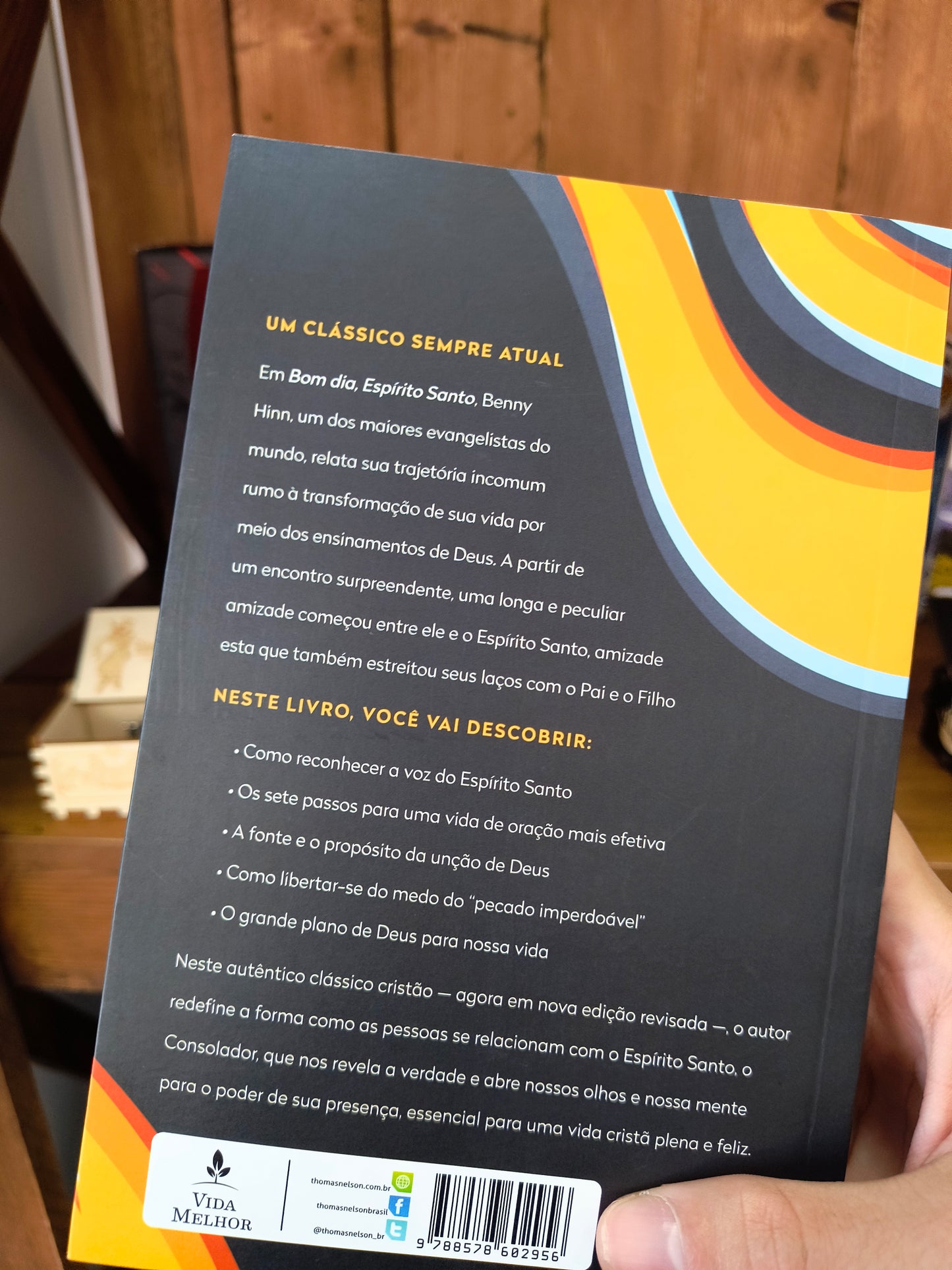 Livro cristão: Bom Dia Espírito Santo - Benny Hinn