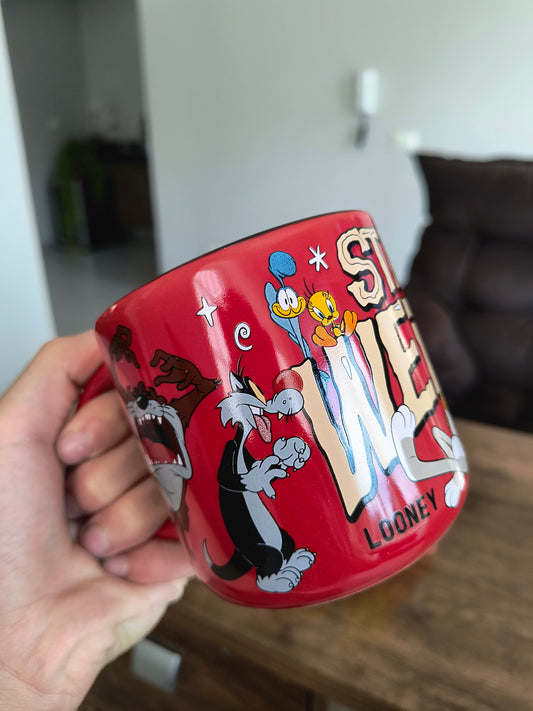 Caneca Geek: Cartoon - Looney Tunes (STAY WEIRD)