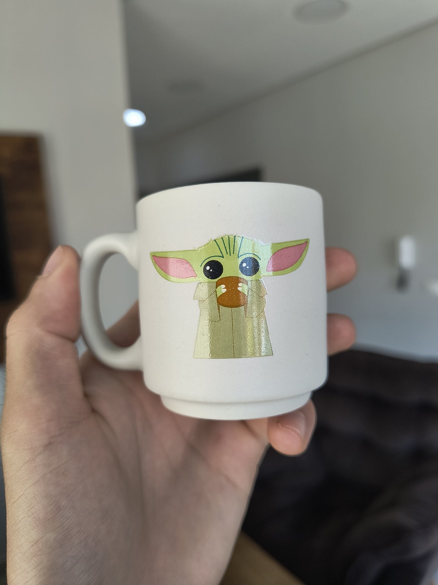 Xícara geek: Star Wars (Baby Yoda)