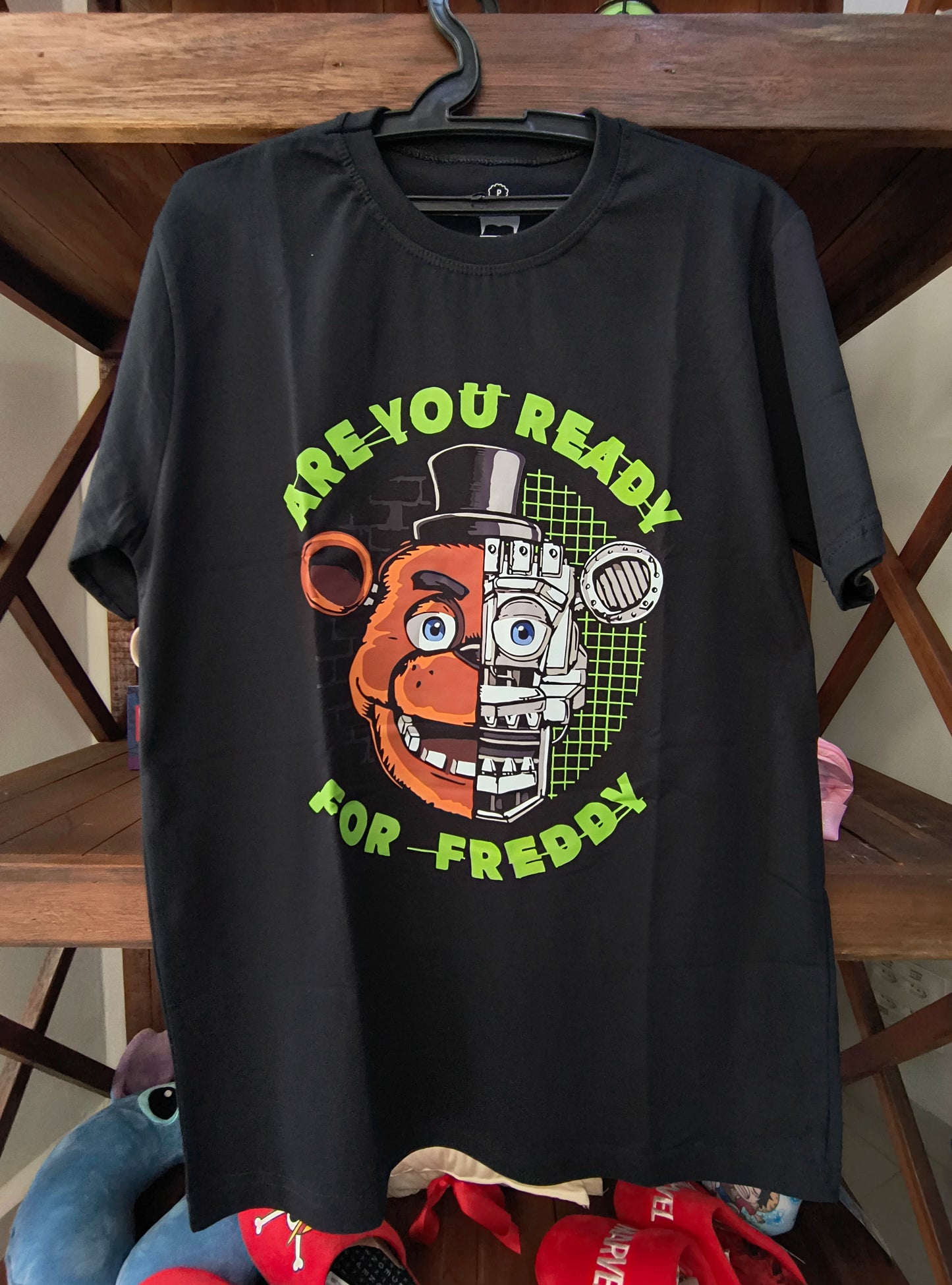 Camiseta Five Nights at Freddy’s (FNAF) – Are You Ready for Freddy?