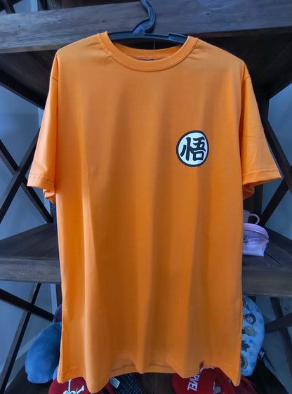Camiseta Dragon Ball – Símbolo do Goku (Estampa Frente e Costas)