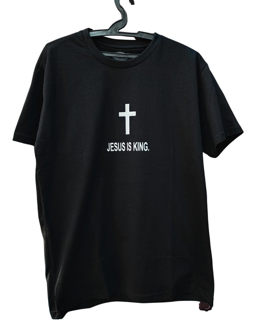Camiseta Gospel: Jesus is King - Cruz