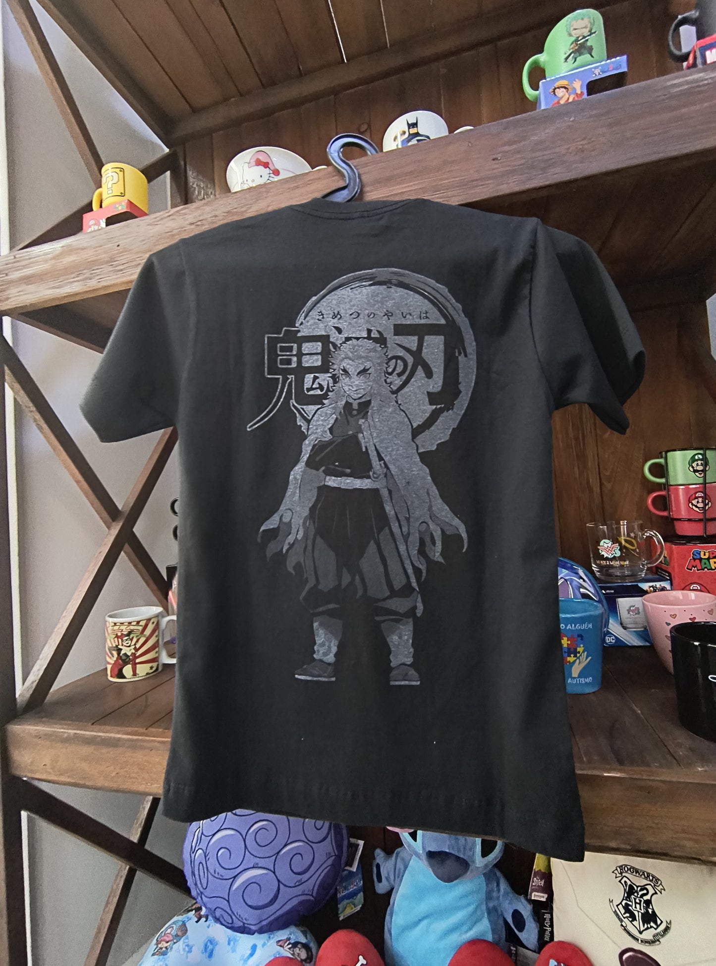 Camiseta Infantil Demon Slayer Rengoku – Kimetsu no Yaiba