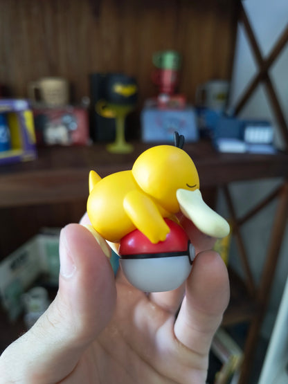 Figure Colecionável Pokémon – Psyduck Dorminhoco