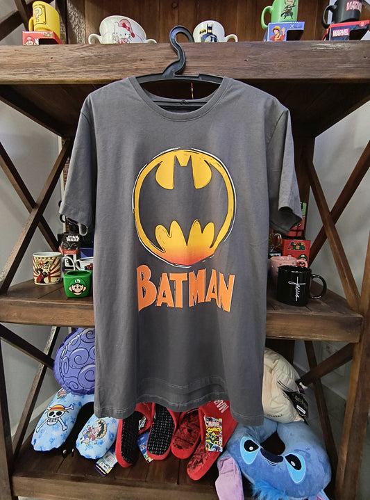 Camiseta geek: Batman (logo retrô)